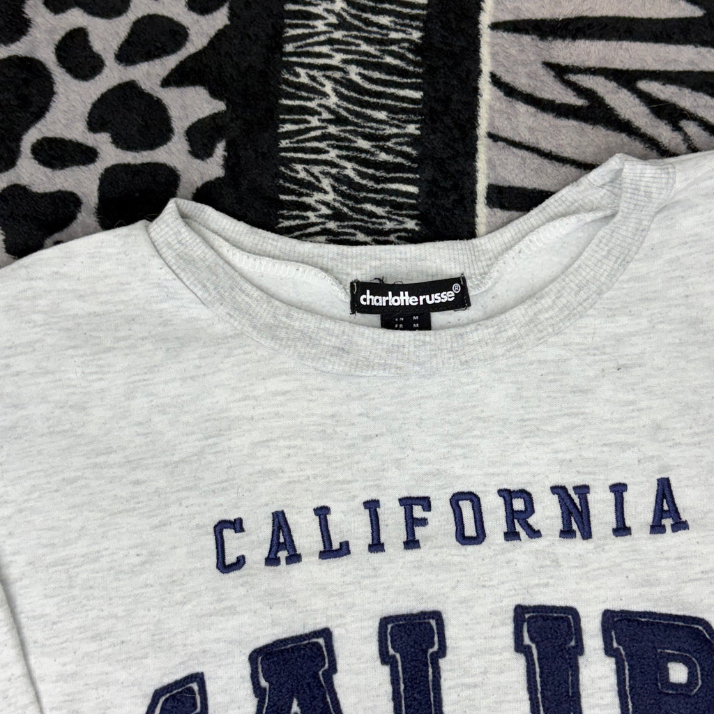 Sudadera Charlotte Russe “Malibu”