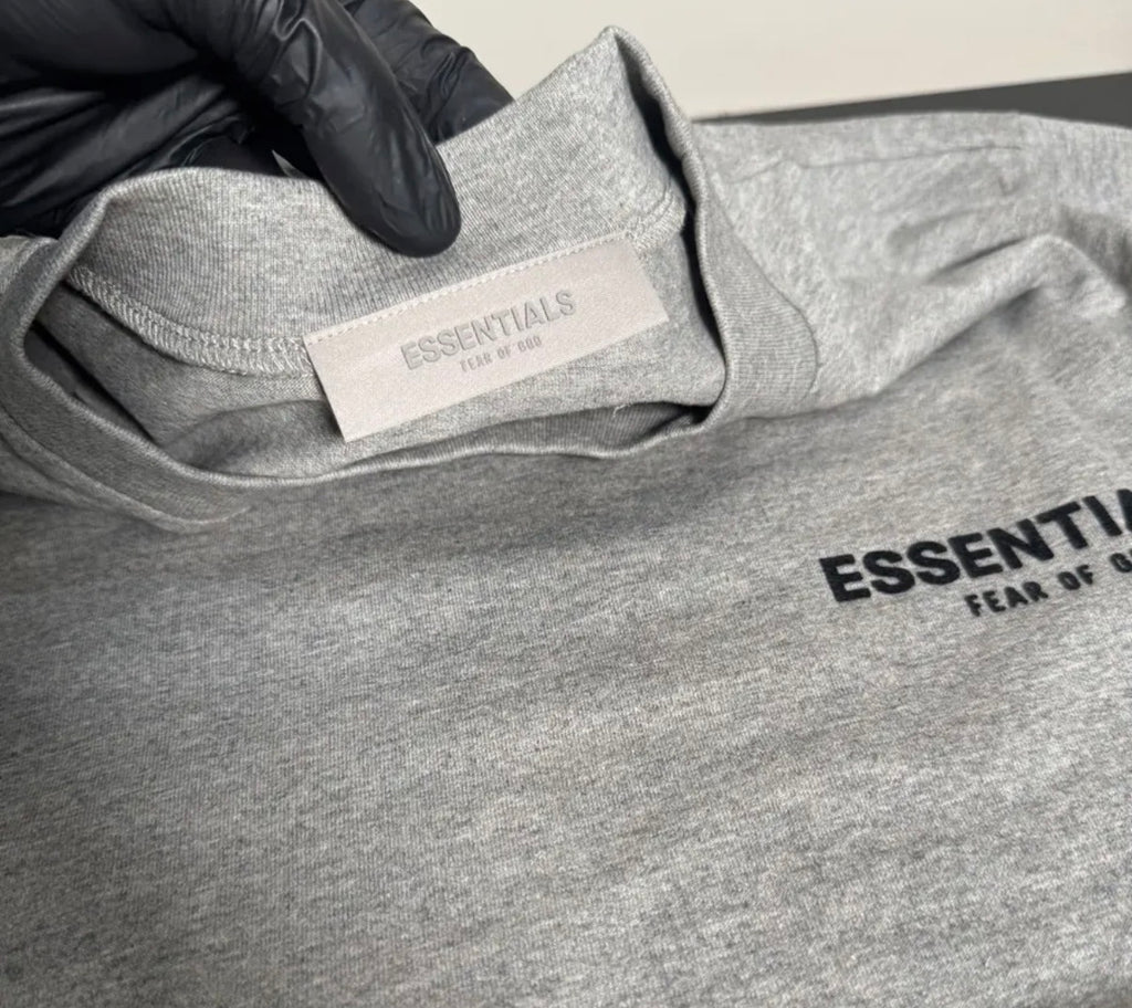 Playera Essentials