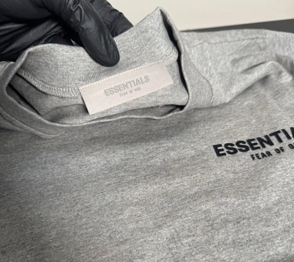Playera Essentials