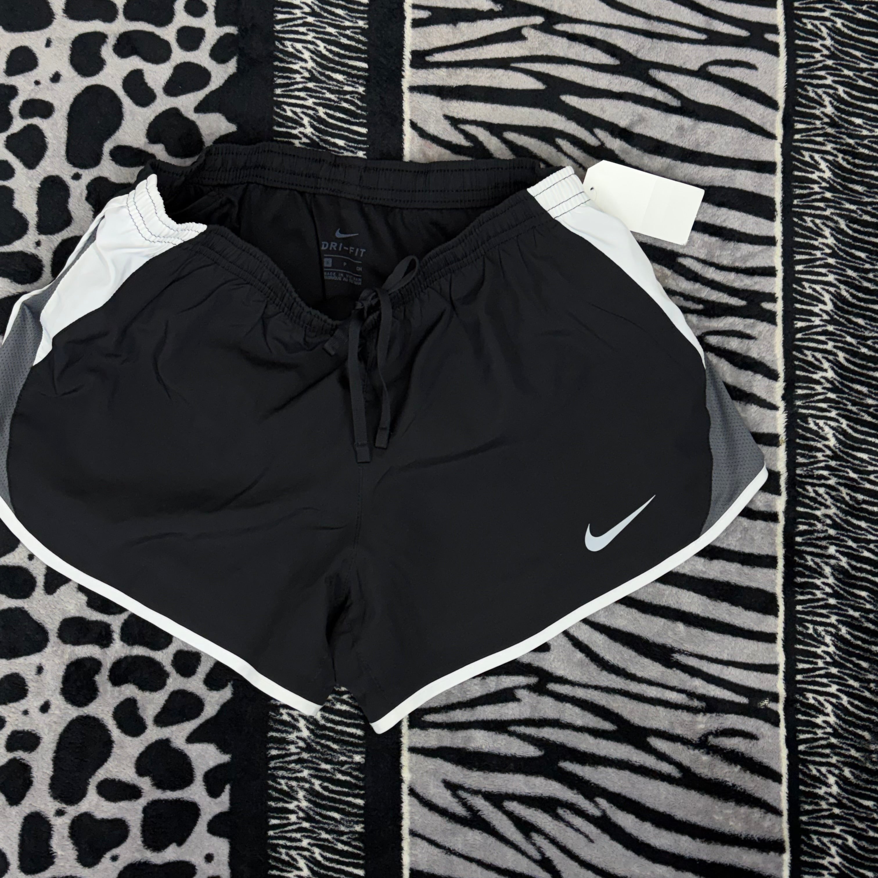 Short Nike