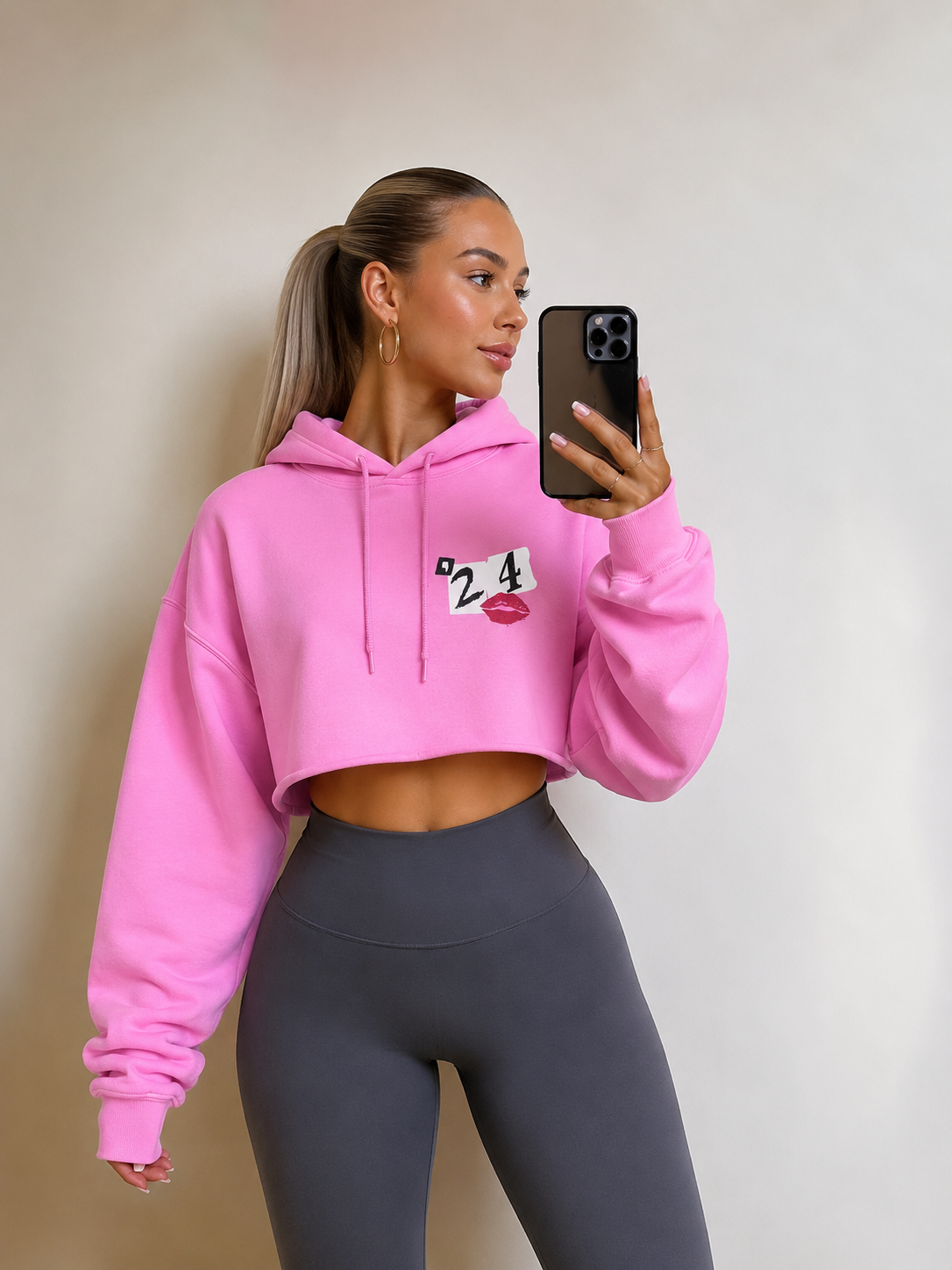 Sudadera corta “24”