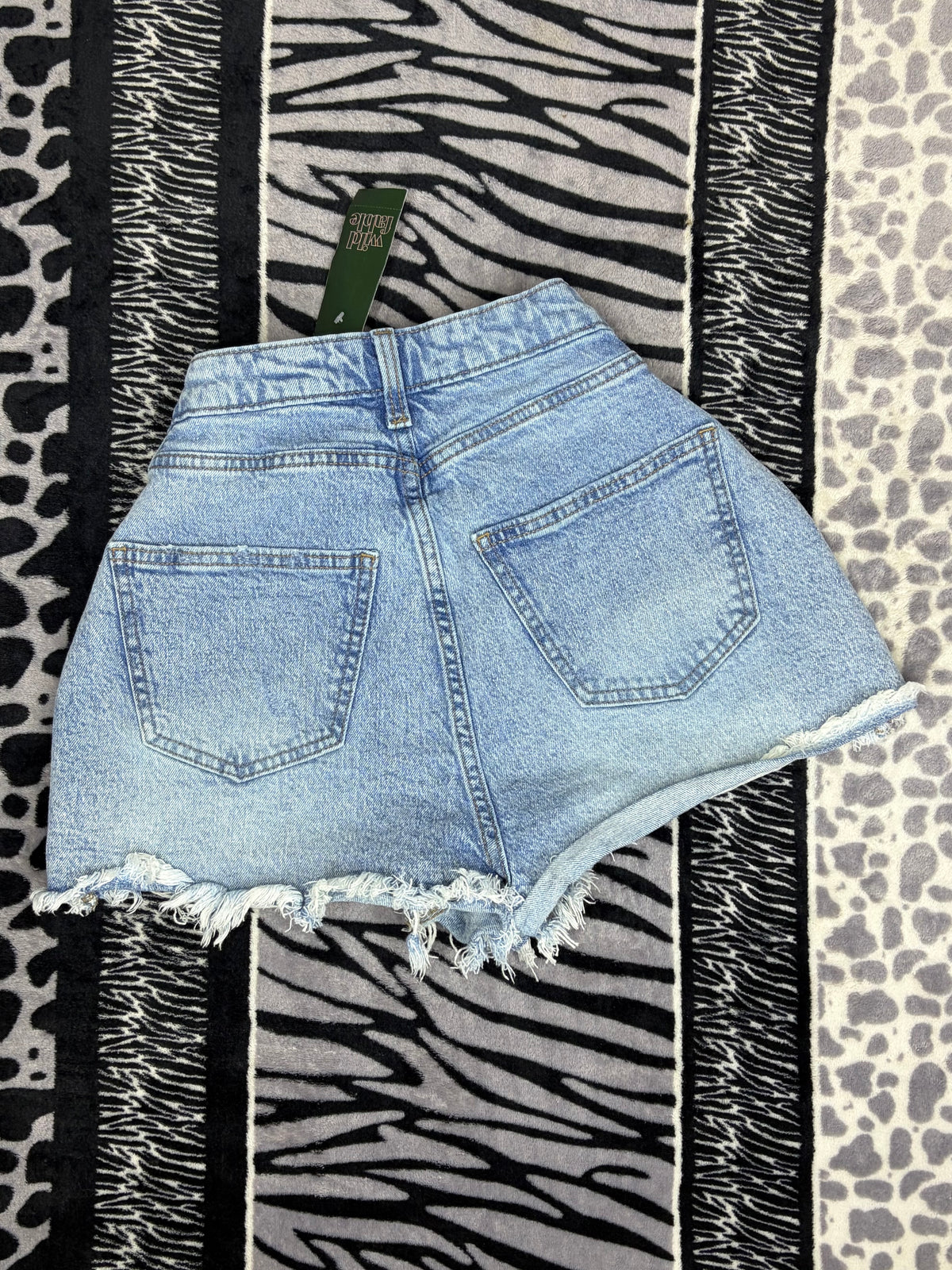 Short Wild Fable de Denim de Cintura Alta
