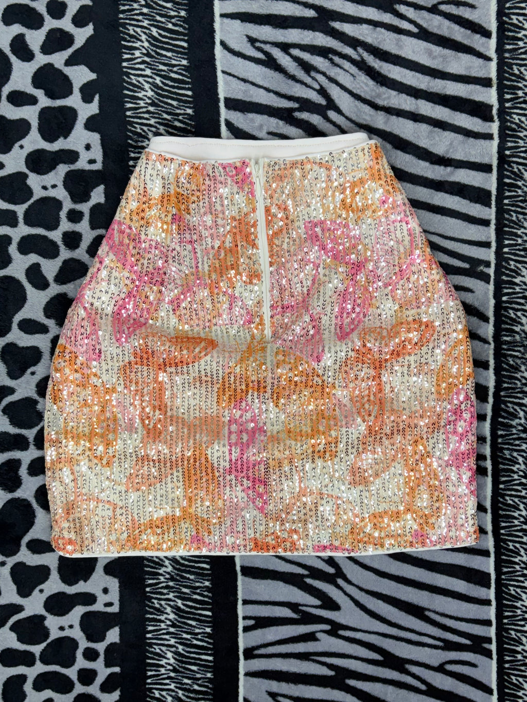 Falda lentejuelas, mariposas