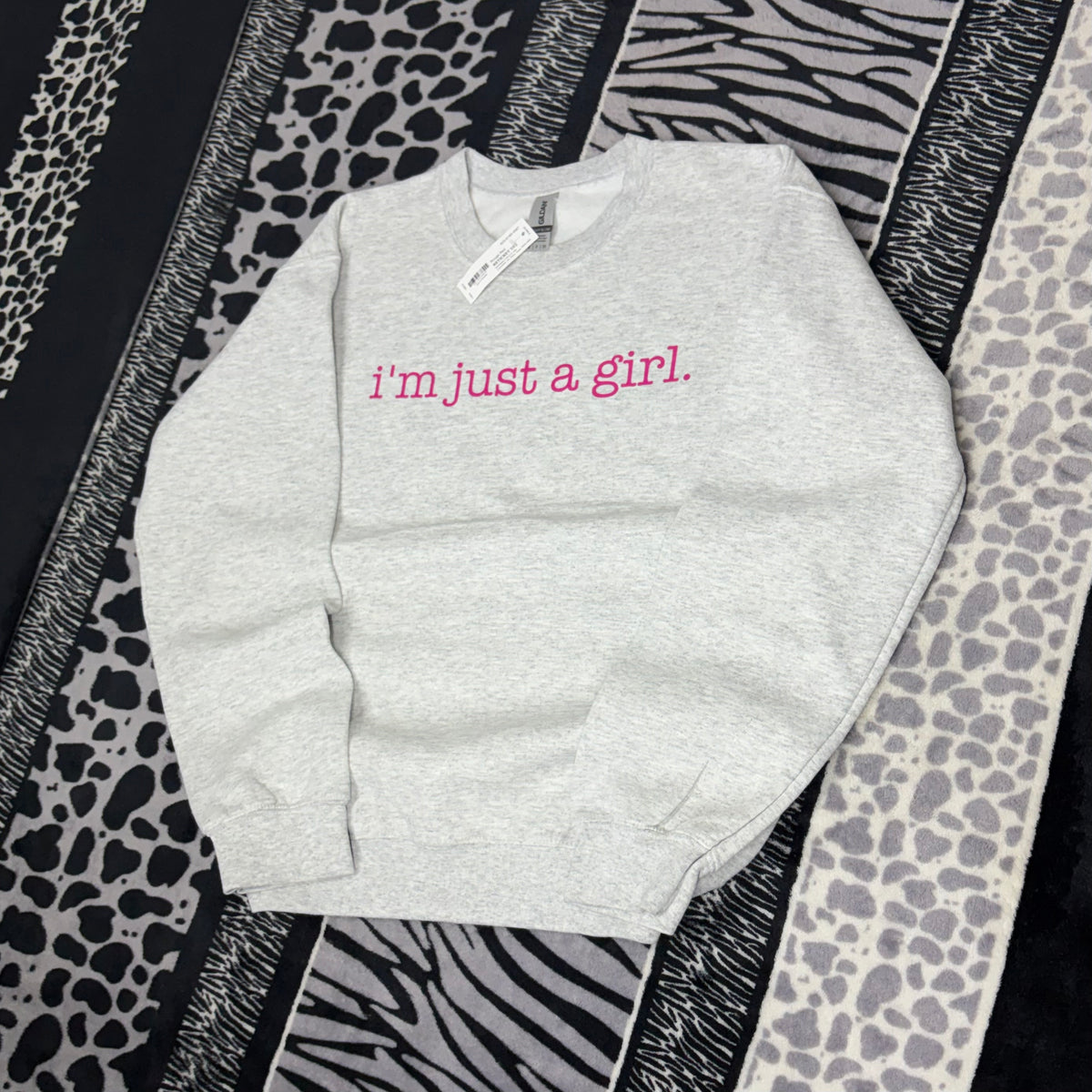 Sudadera “I’m Just A Girl”