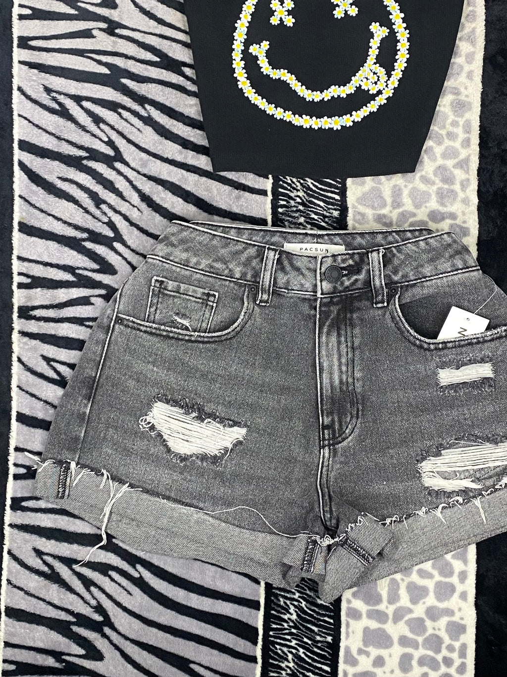 Short Pacsun