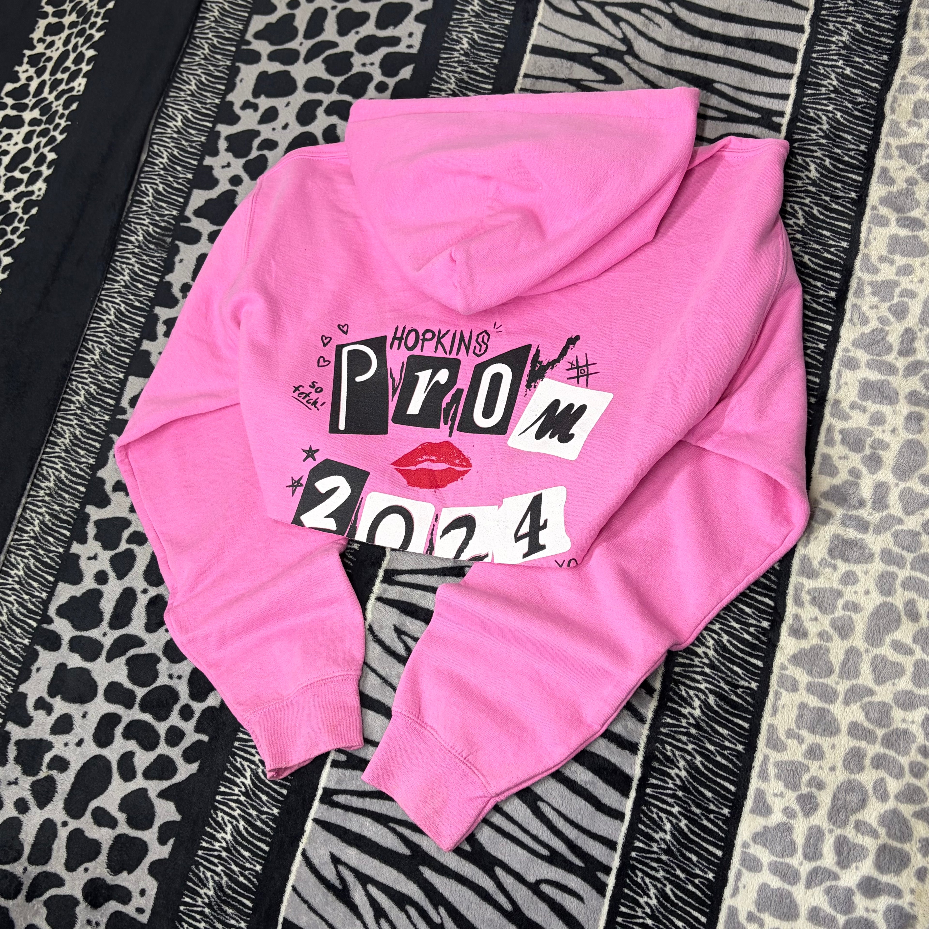 Sudadera corta “24”