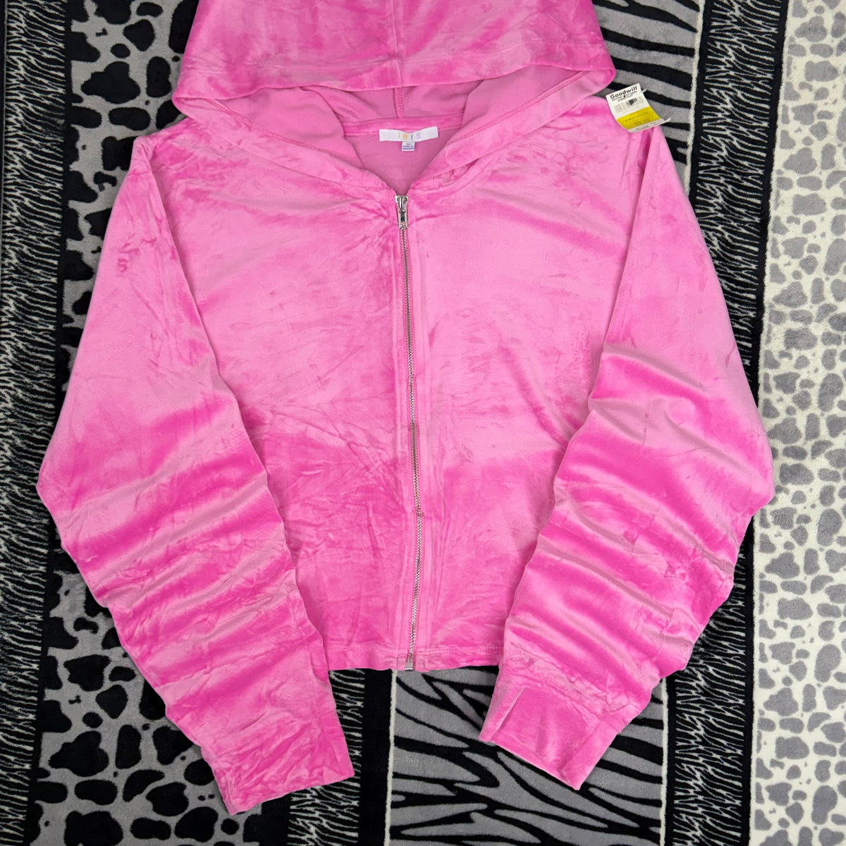 Sudadera c/Cierre y Gorro Iris de Terciopelo
