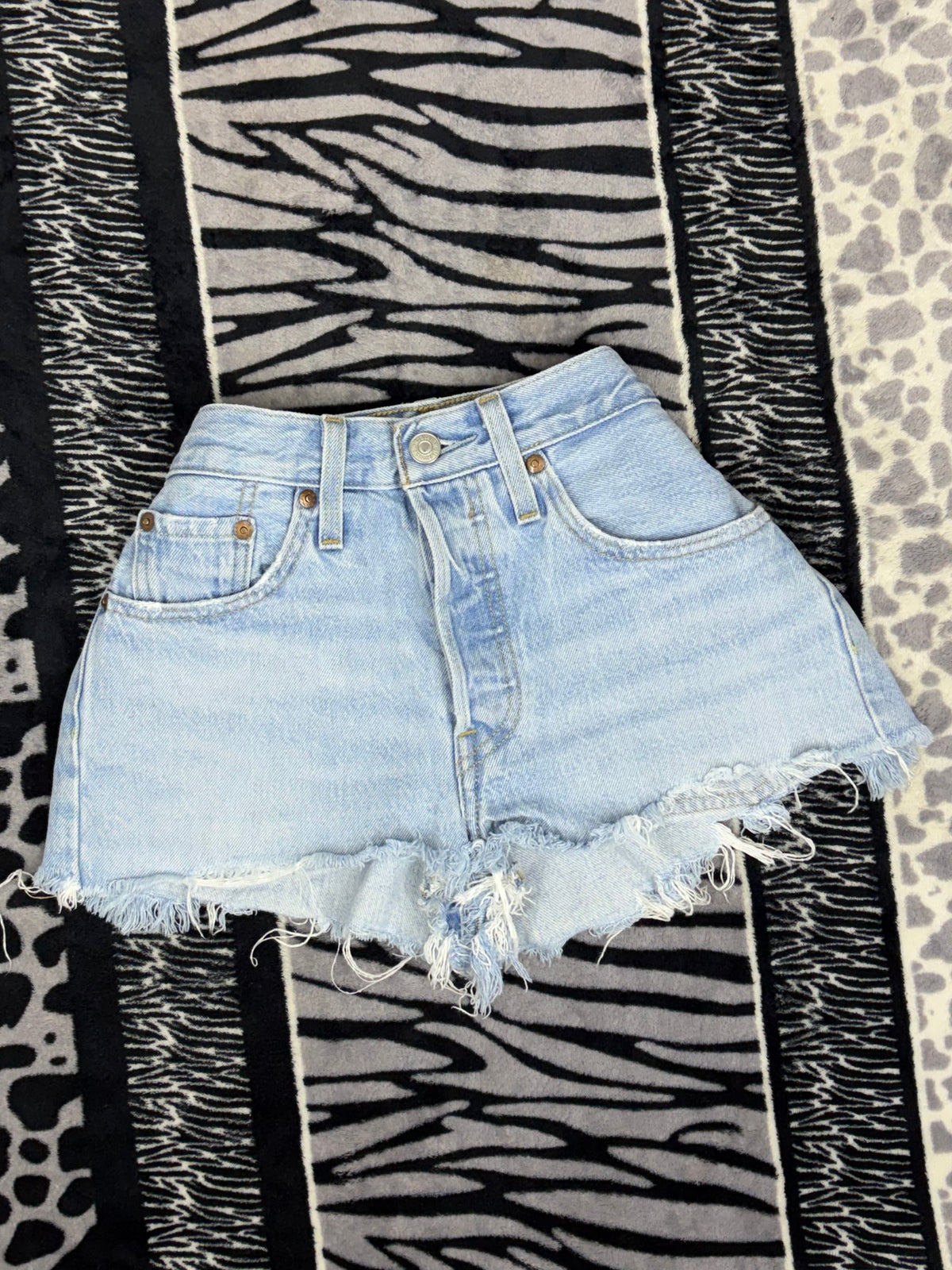 Short Levis Denim