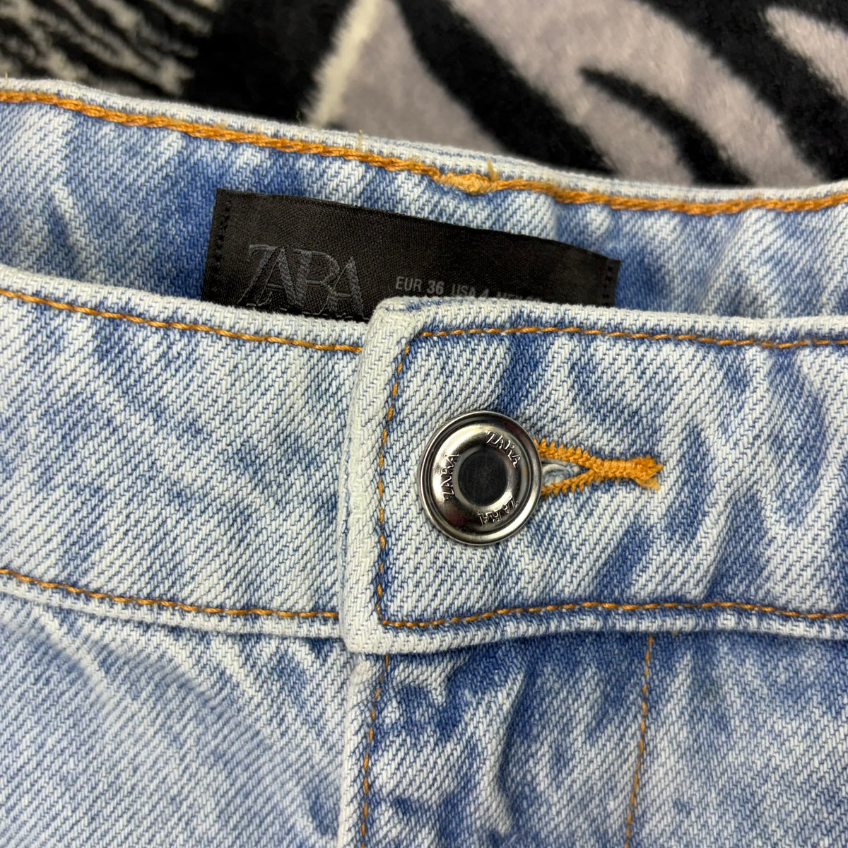 Short Zara