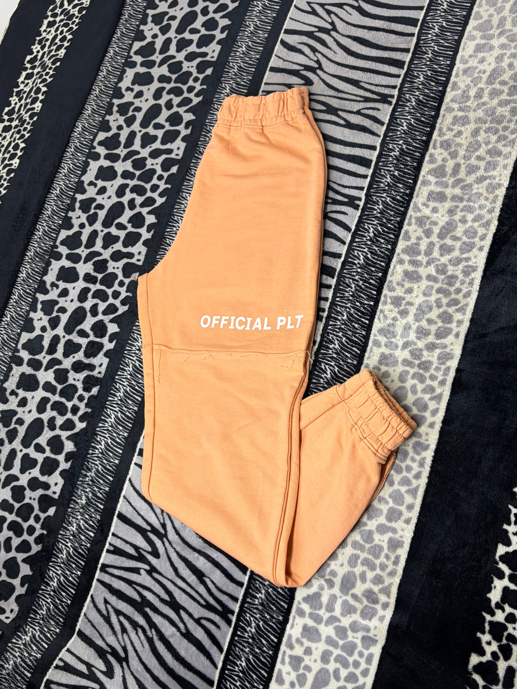 Pants Prettylittlething