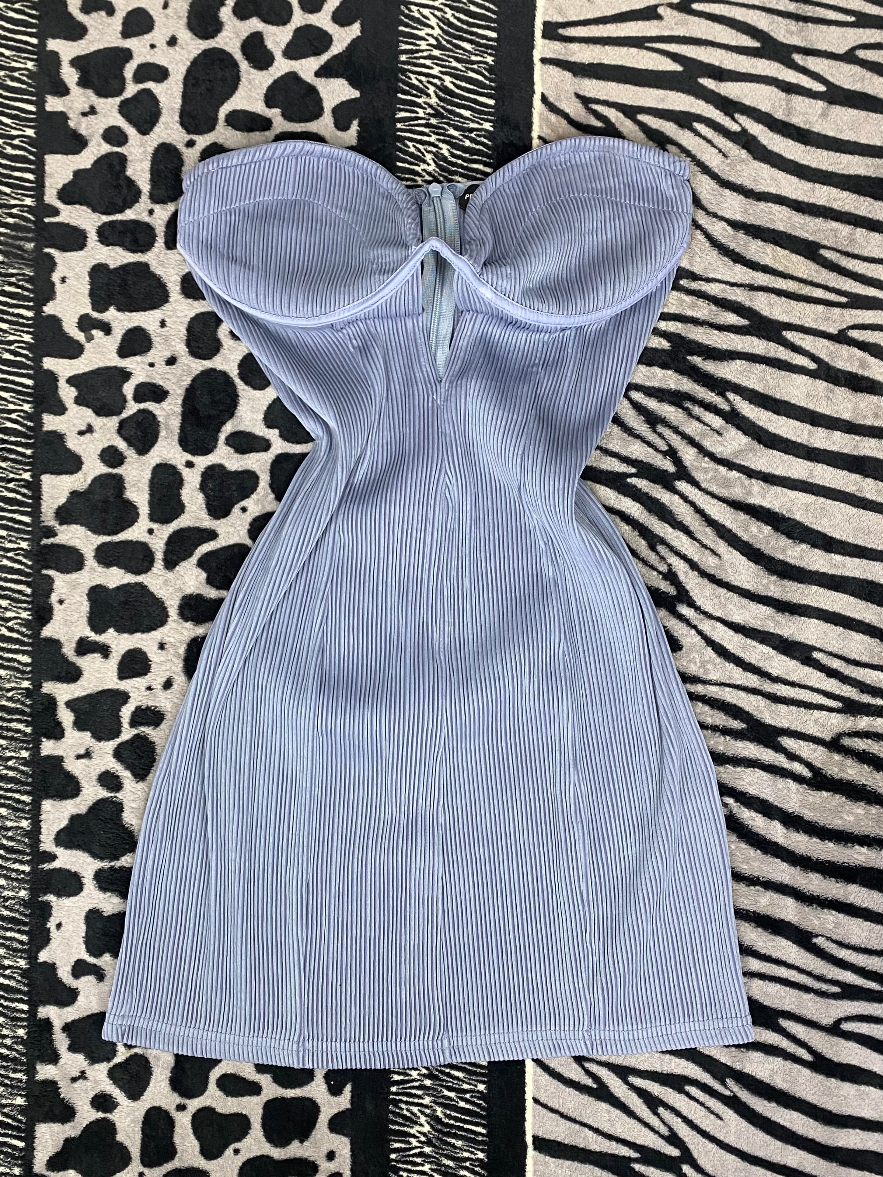 Vestido Prettylittlething