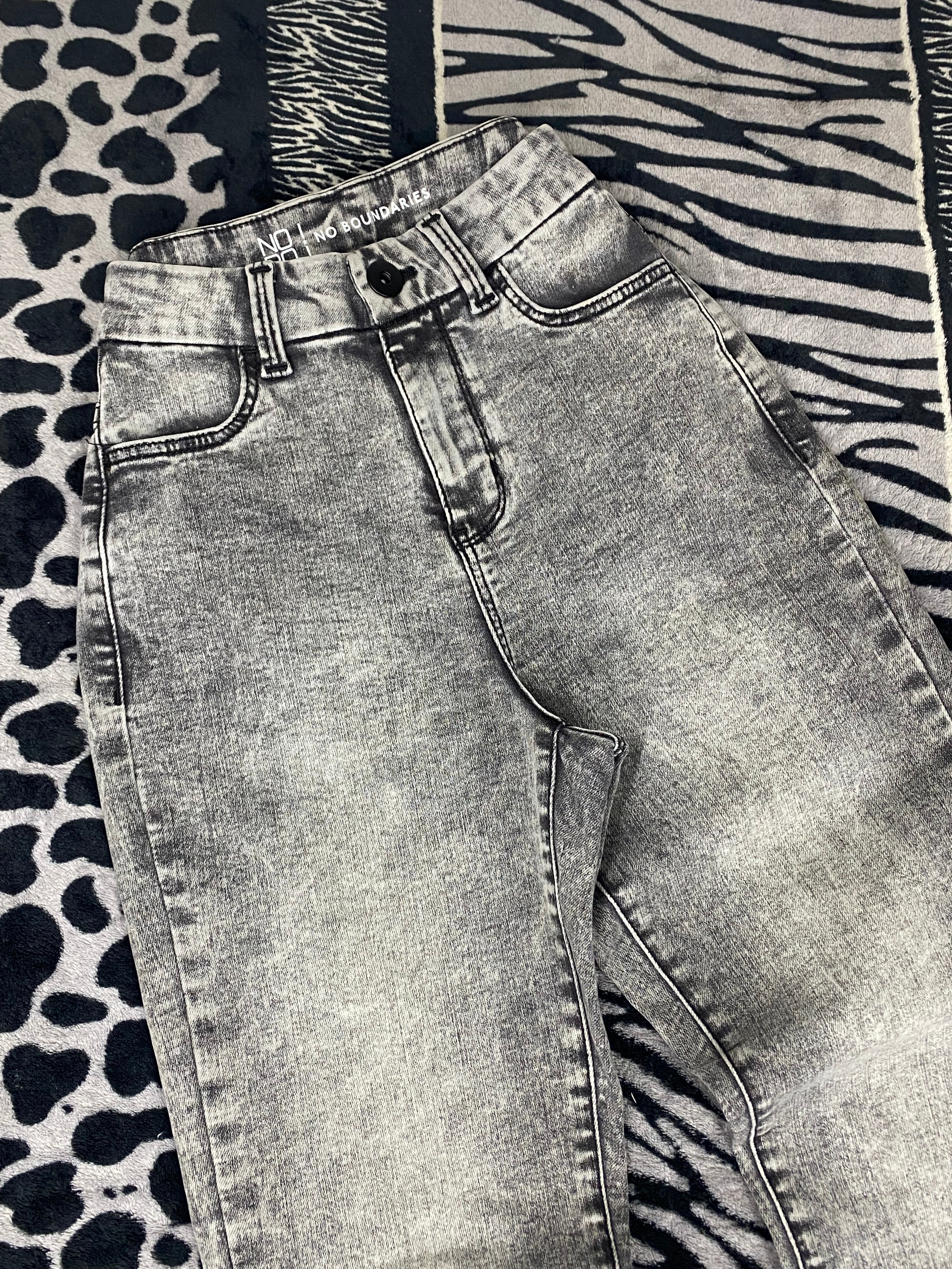 Pantalón No Boundaries