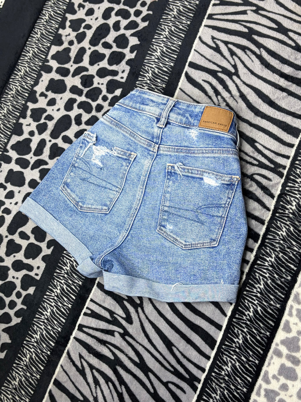 Short American Eagle