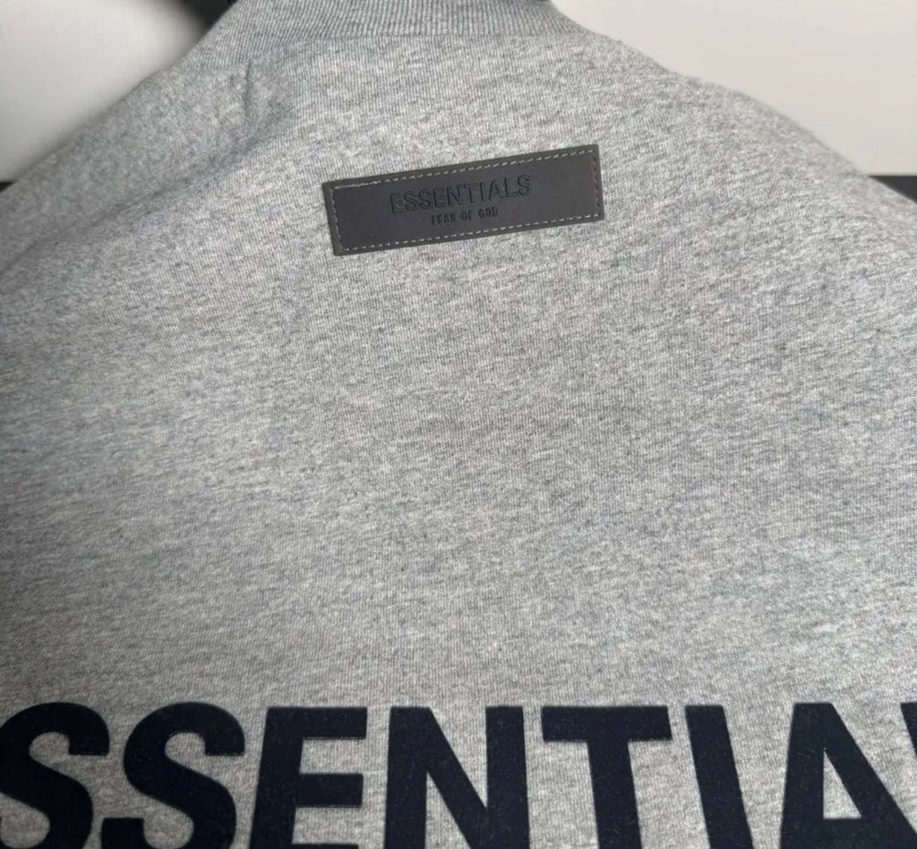 Playera Essentials