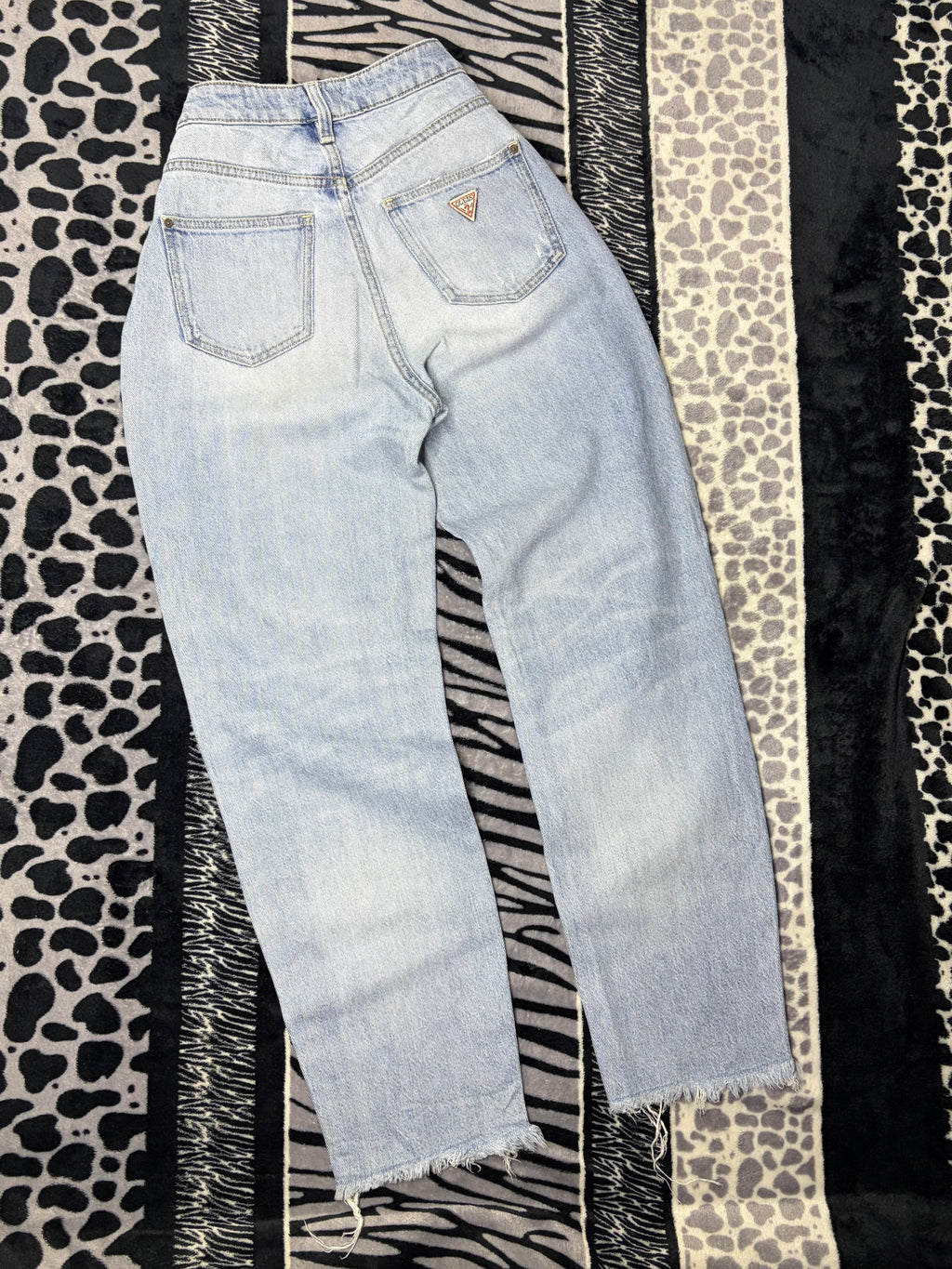 Pantalón Guess