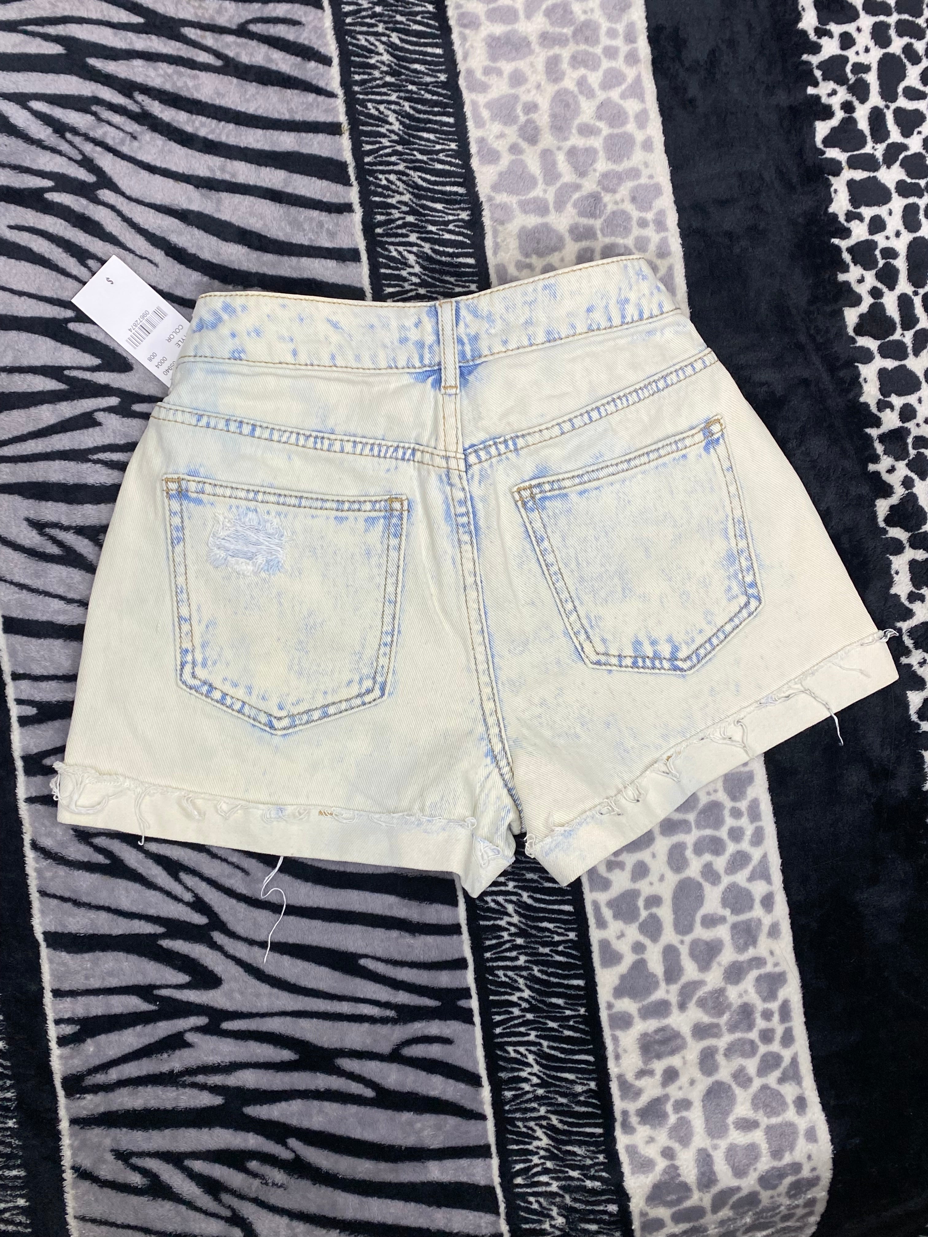 Short Pacsun