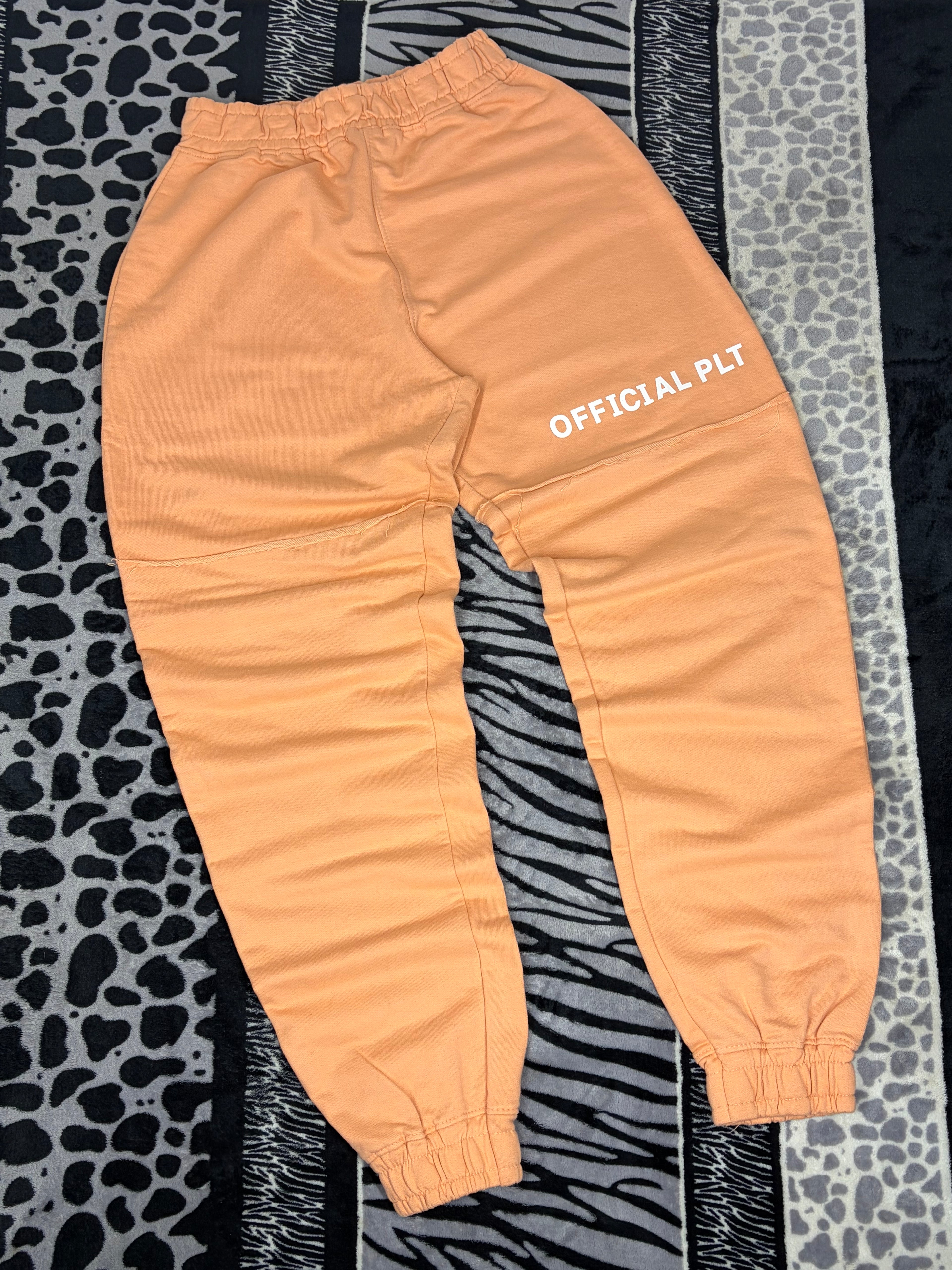 Pants Prettylittlething