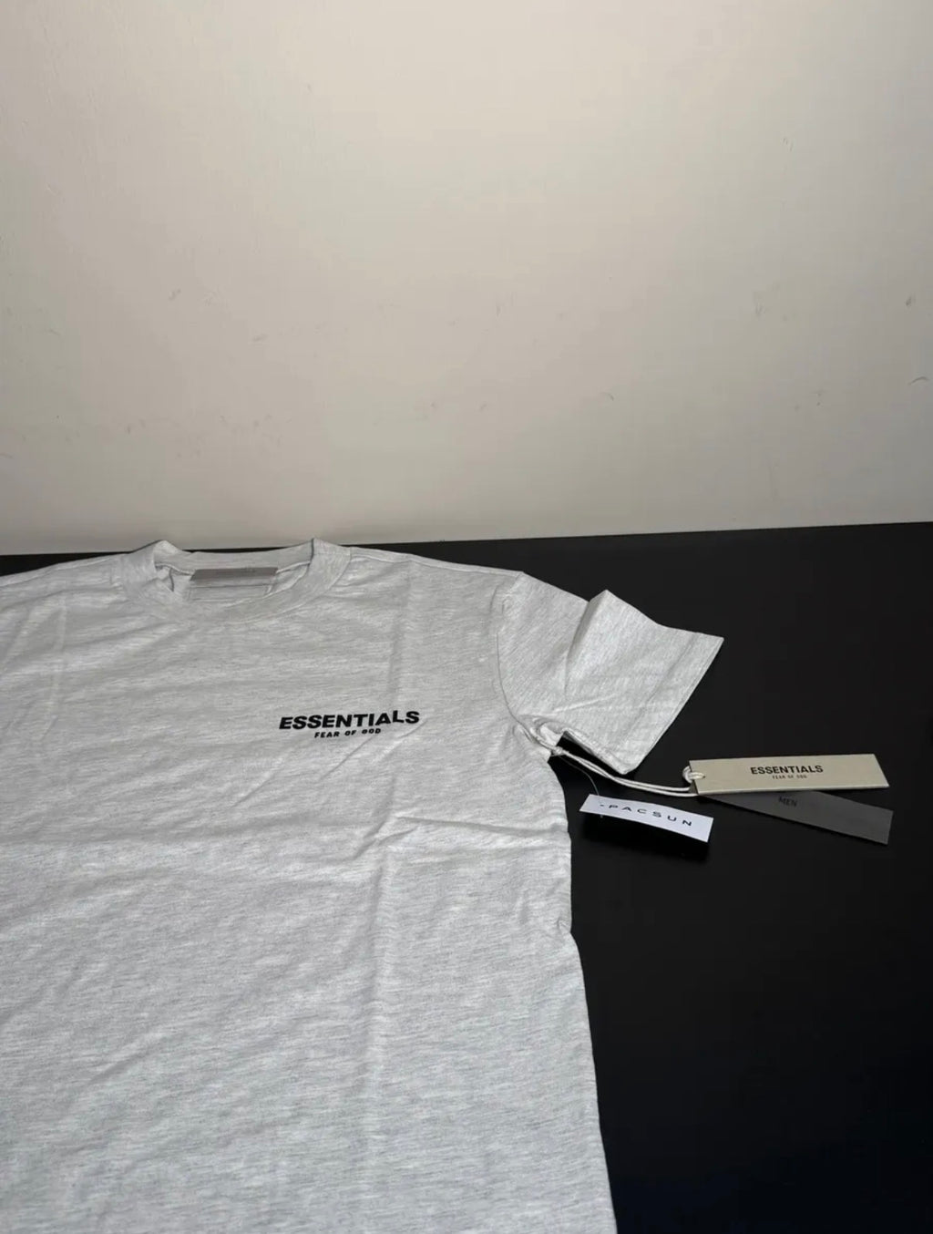 Playera Essentials