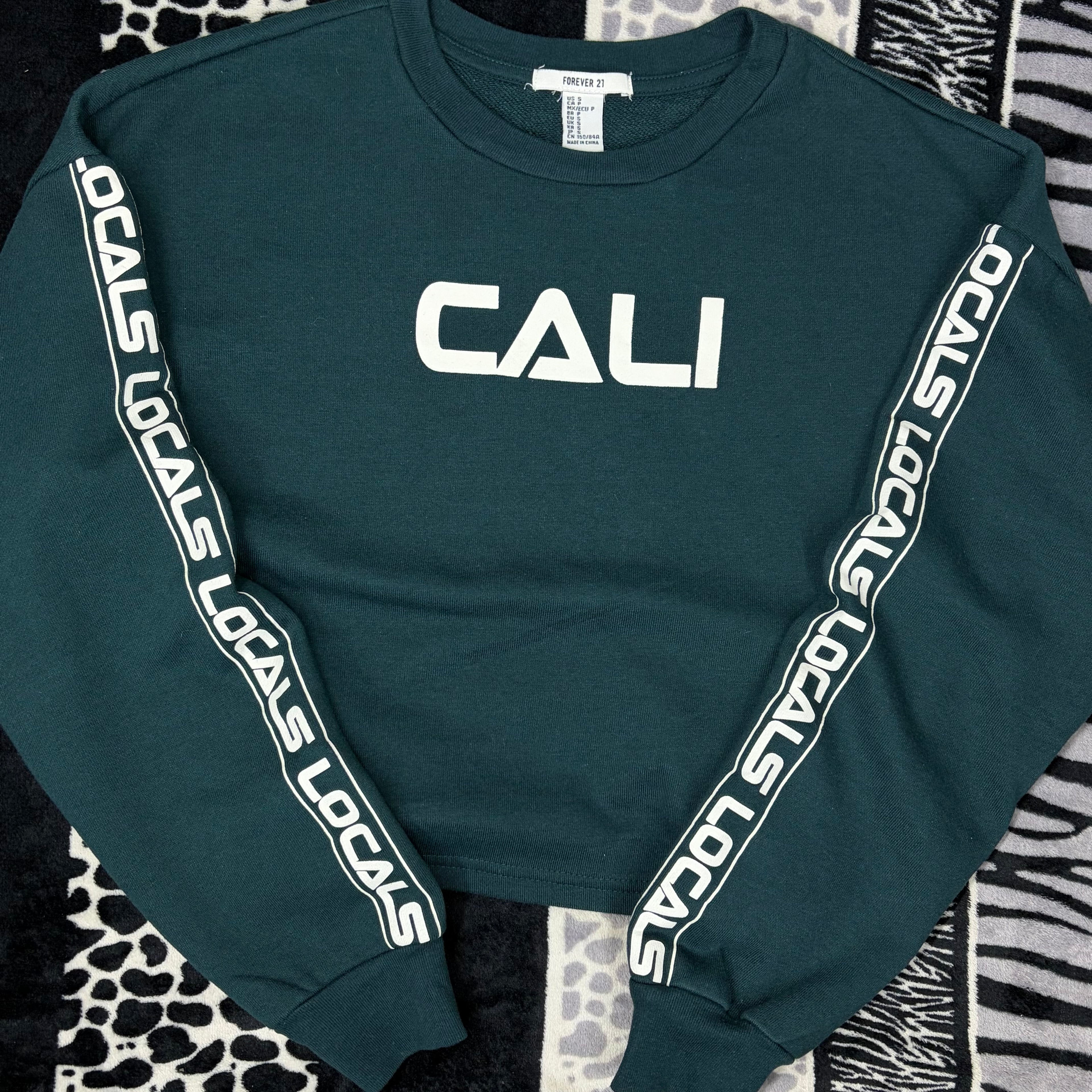 Sudadera Forever 21 “Cali”