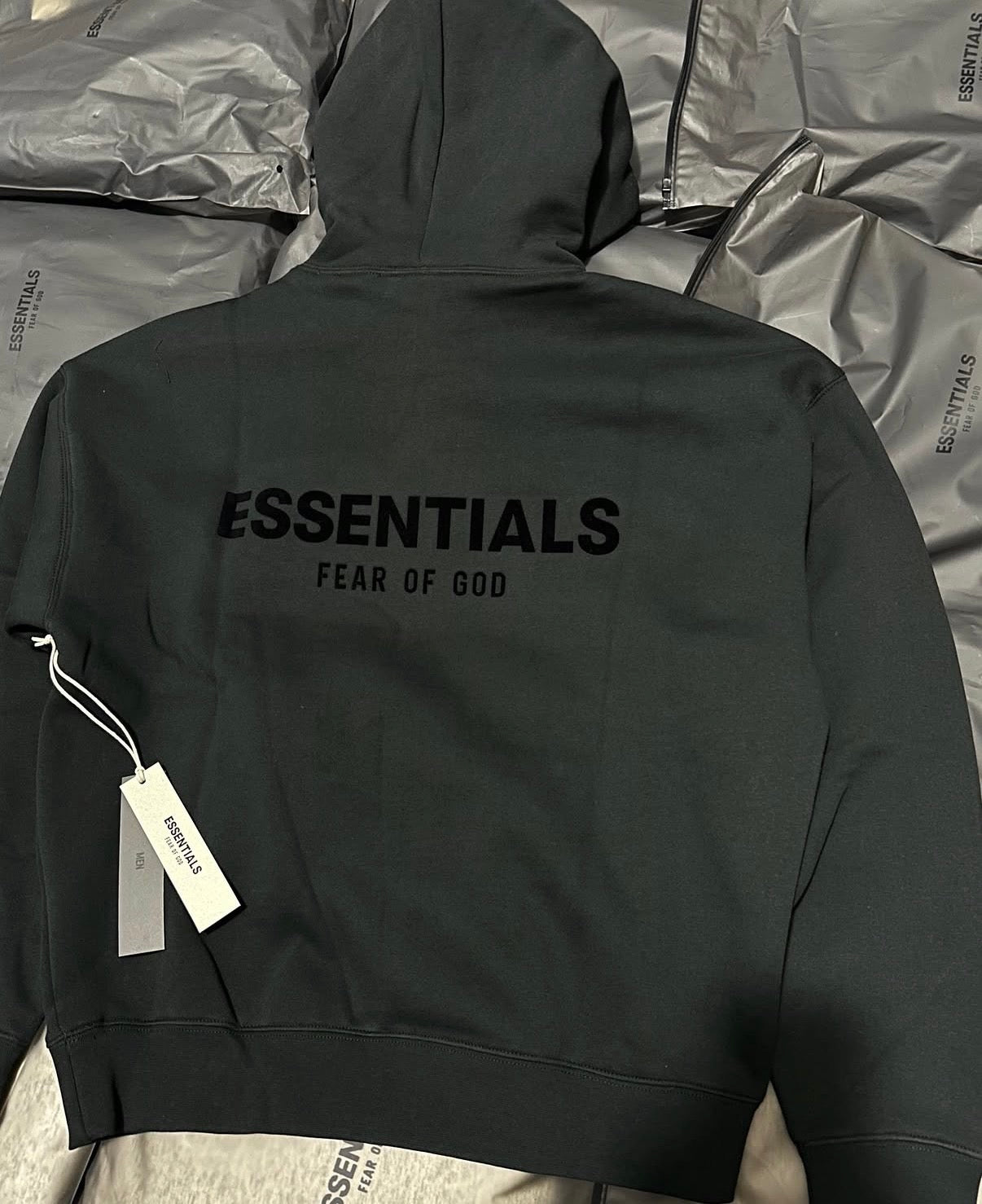 Sudadera Essentials