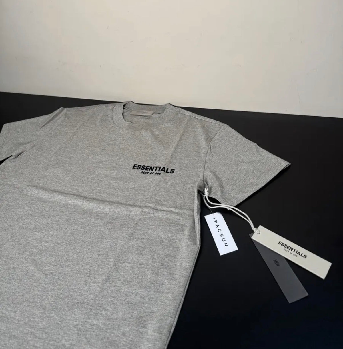 Playera Essentials