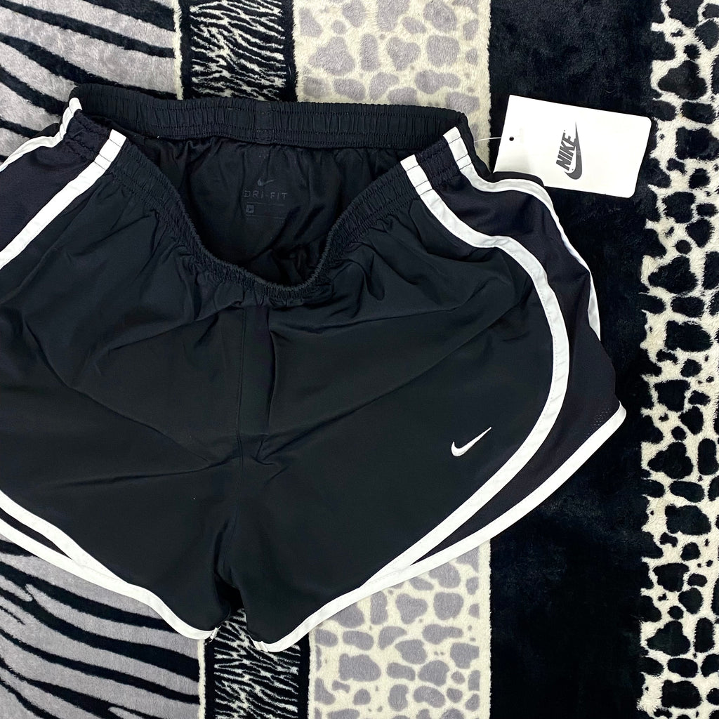 Short Nike