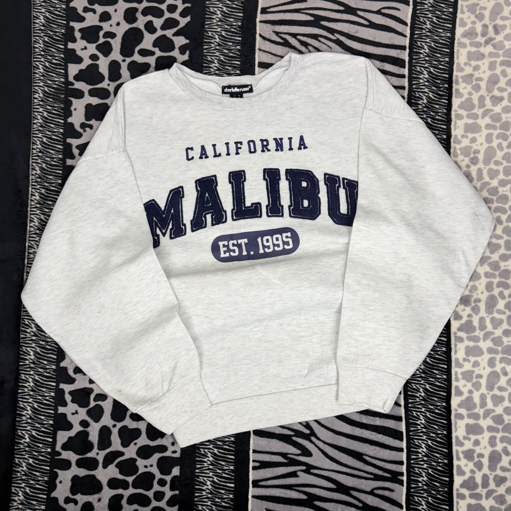 Sudadera Charlotte Russe “Malibu”