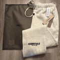 Pants Essentials