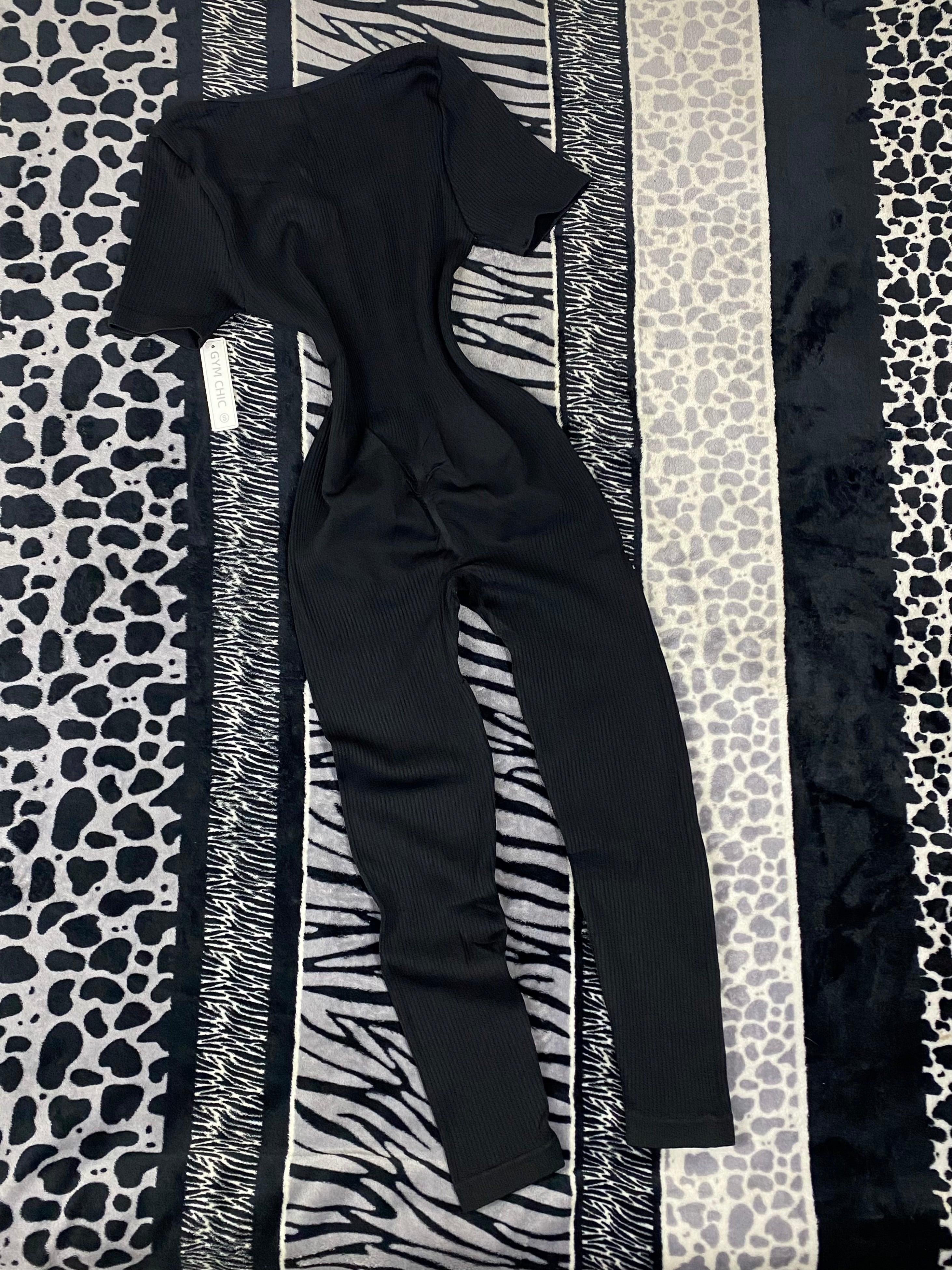 Enterizo con push up, manga corta