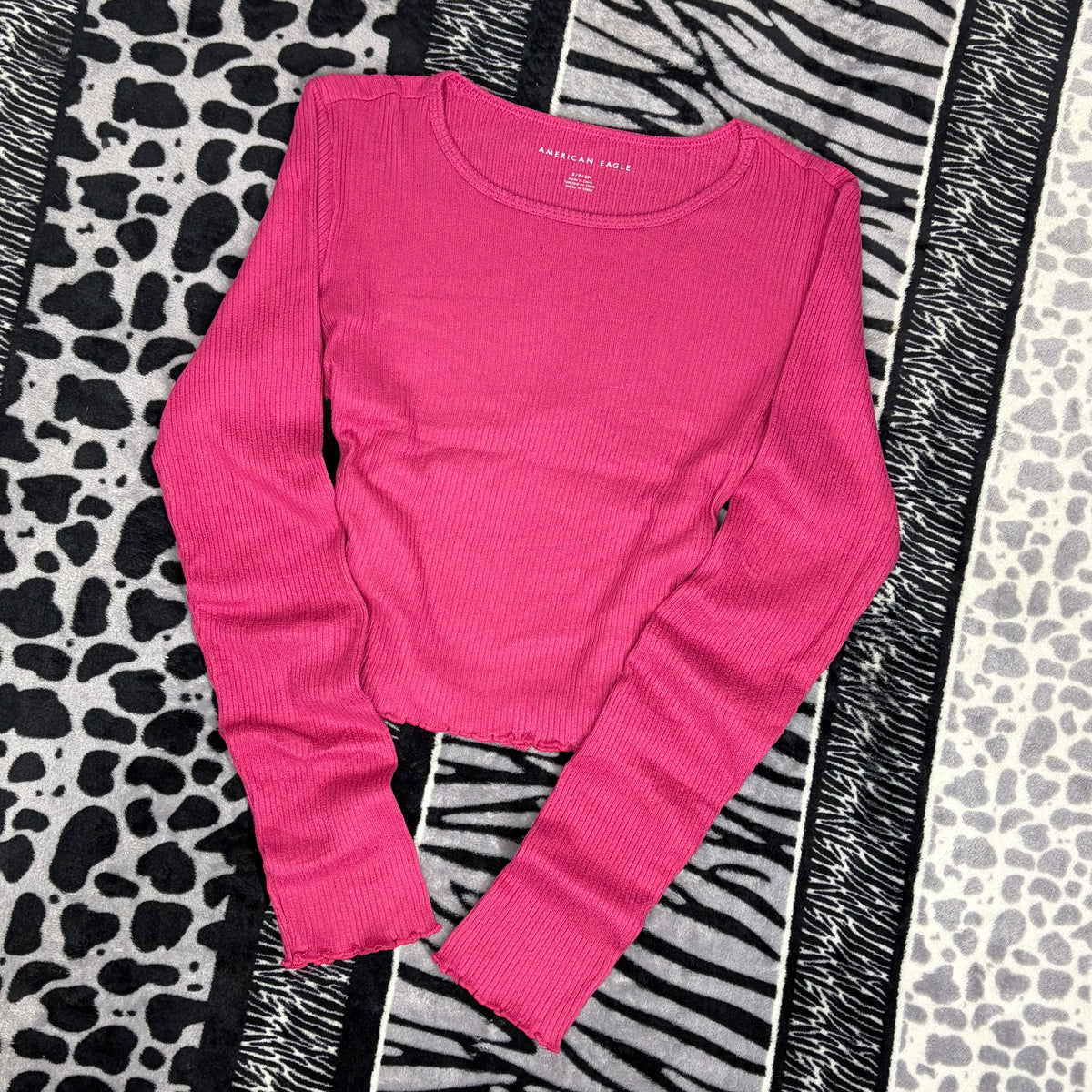 Top Crop American Eagle Acanalado Manga Larga
