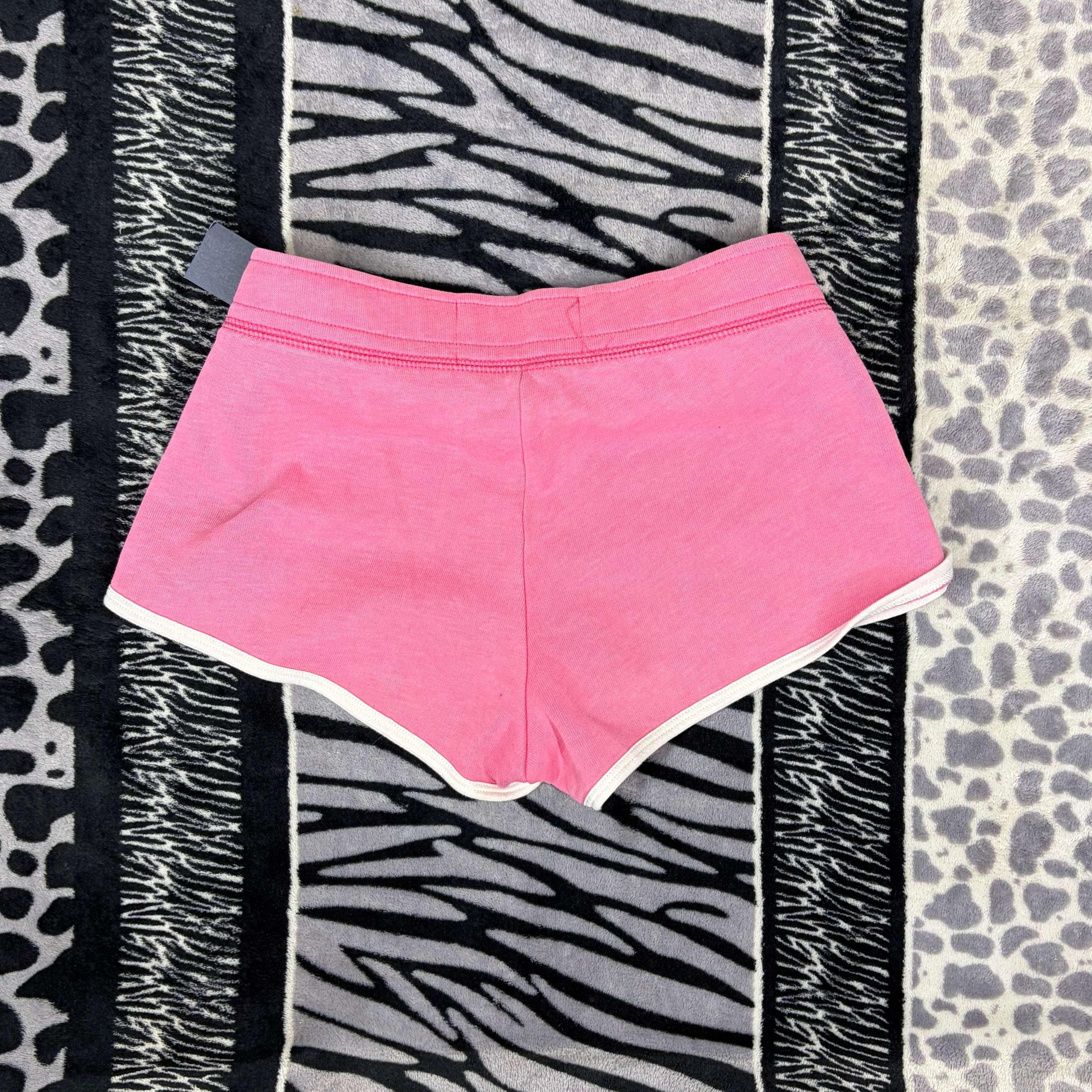 Short Hollister