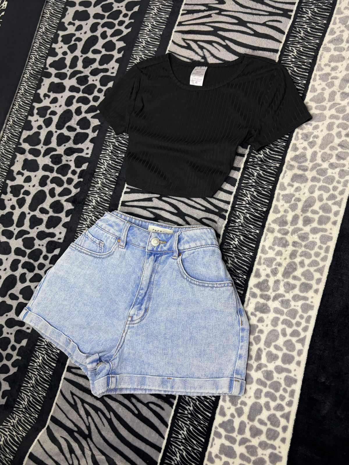 Short Pacsun de Denim Lavado Claro
