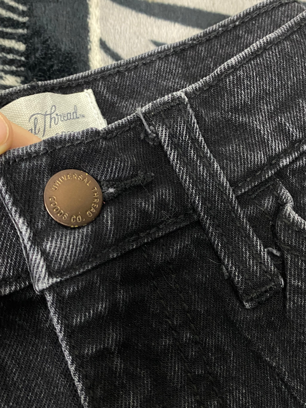 Pantalon Universal Thread